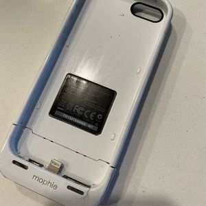 IPhone 5 mophie case-white